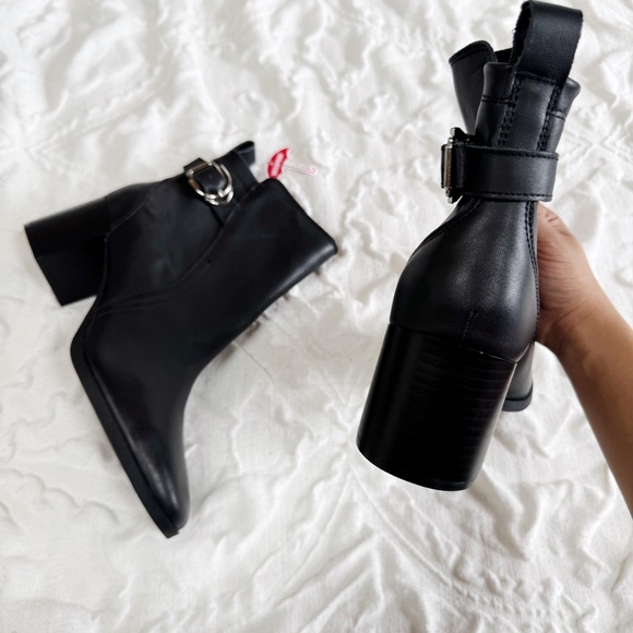 Blondo Ginelle Waterproof Bootie Size 10 New - Picture 8 of 10